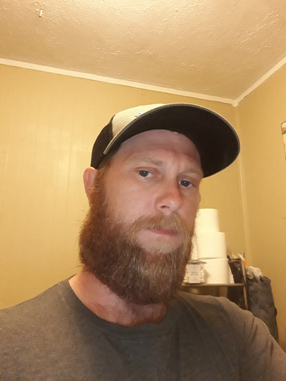 Johnny Slicks Organic Beard Oil (Original · Rugged · Paradise)